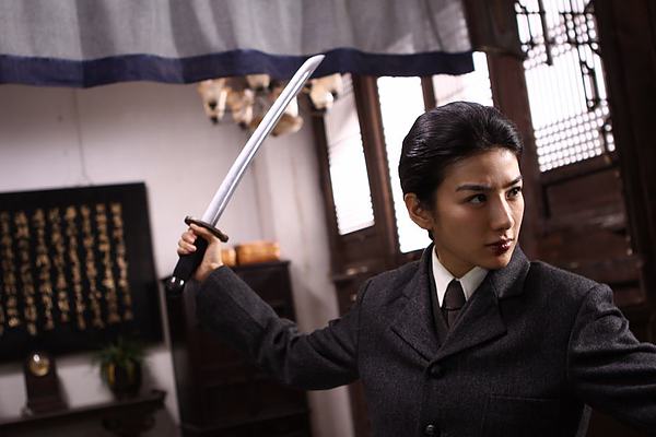 man Knight of Mirror Lake<em>竞雄女侠-秋瑾影评</em> -