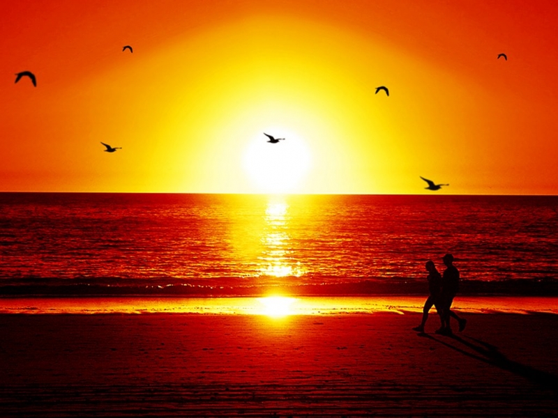 red_sunset_beach.jpg