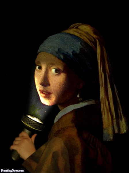 Girl-With-a-Pearl-Earring-and-Flashlight--39633.jpg