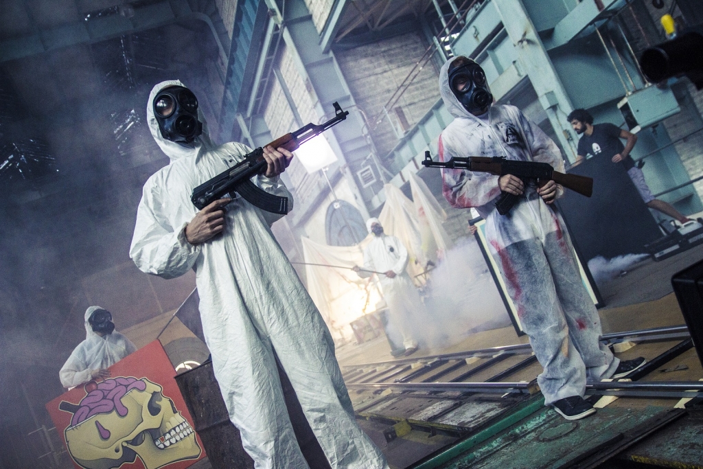 02_《嗆聲Banksy》紀錄了藝術恐怖分子AK47對Banksy展開的報復計畫.jpg