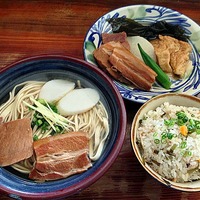 最高にウマイ「首里そば」の沖縄そば!煮付け、じゅうしい、ぜんざい ...