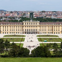 Schönbrunn Palace - Wikipedia, the free encyclopedia