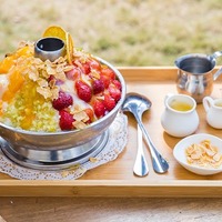 夢幻蜜拉(台南美食安平區)冒煙了!是火鍋還是冰?超夢幻的水果繽紛樂,讓 ...