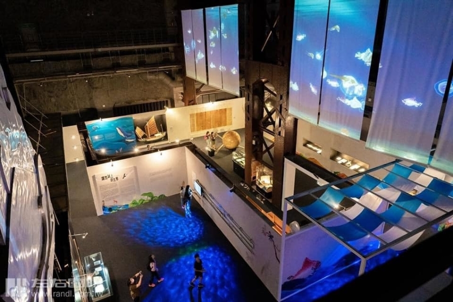 繪製世界-故宮x海科聯合特展-封面 繪製世界-故宮x海科聯合特展-封面