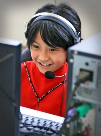 【恆昶藝廊】CSR就是真善美-封面