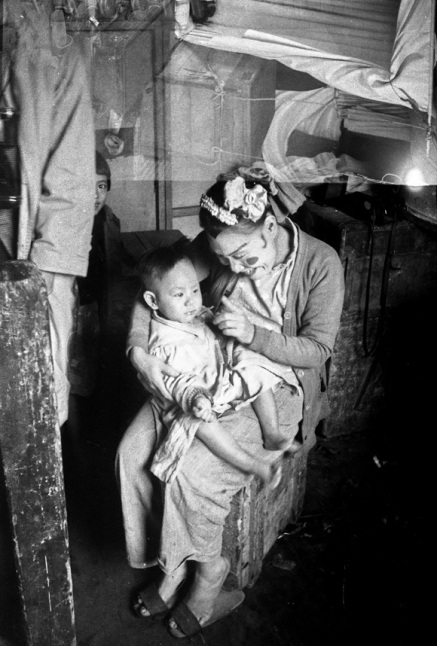 【台灣創價學會】對睨的慈悲 張才攝影傑作展-封面