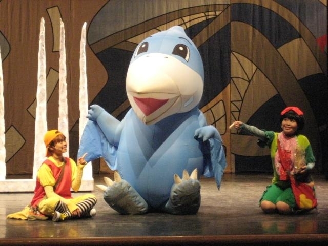 【花蓮縣文化局】小恐龍歷險記－如果兒童劇團-封面