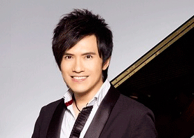 [售票]頂尖對決:陳冠宇V.S.安達朋博雙鋼琴之夜-封面