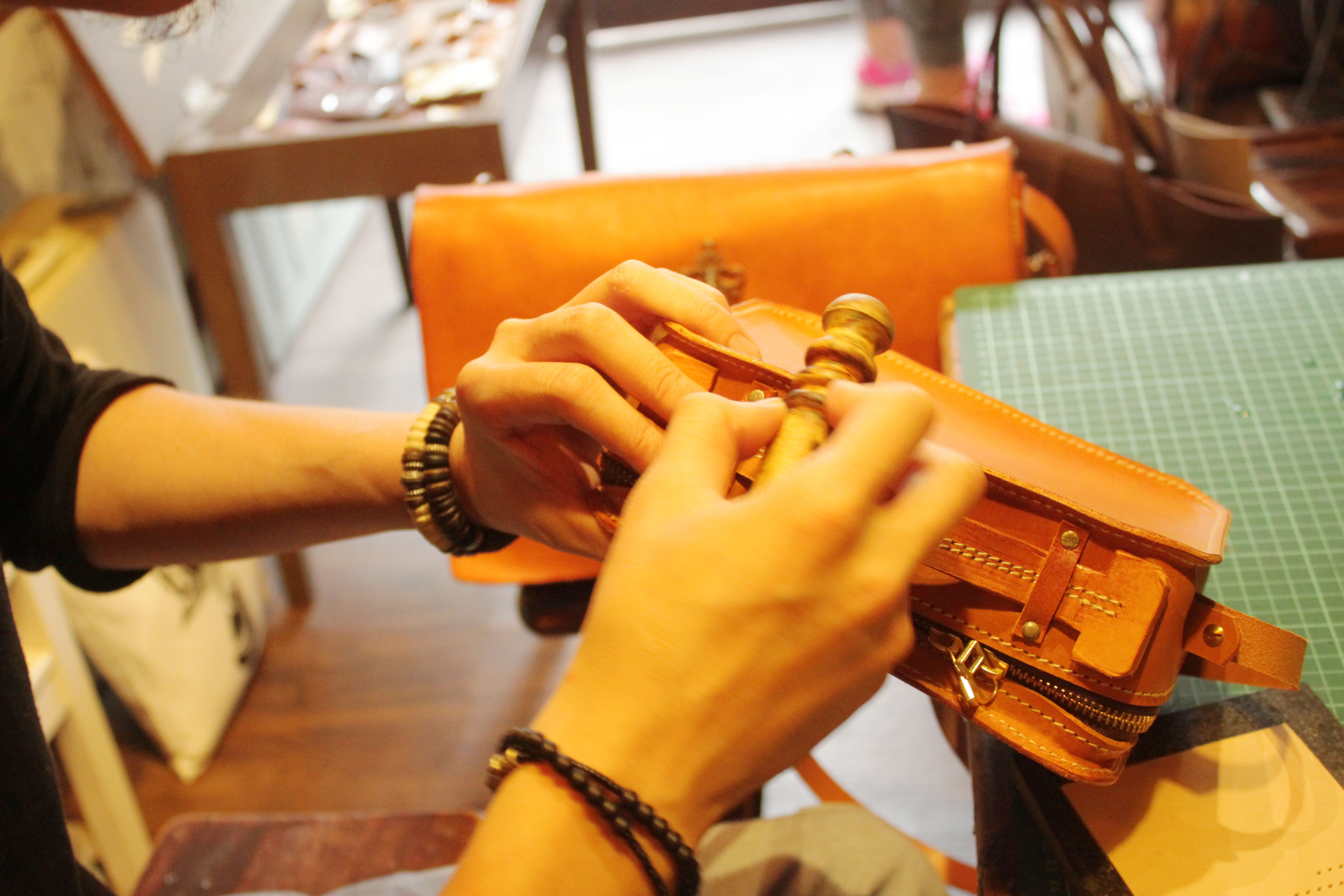 Drifter旅人的匠心工艺|雕刻皮革的岁月温度 | 城市志